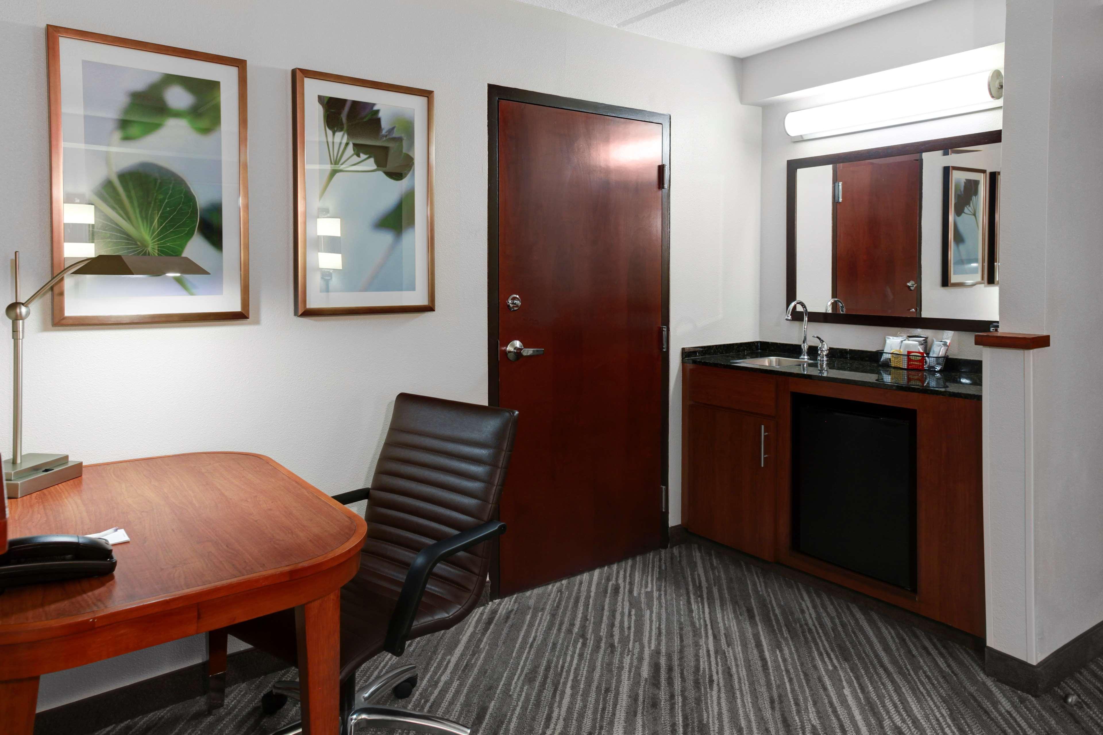 Hyatt Place Pittsburgh Airport - Robinson Mall Robinson Township  Exterior photo