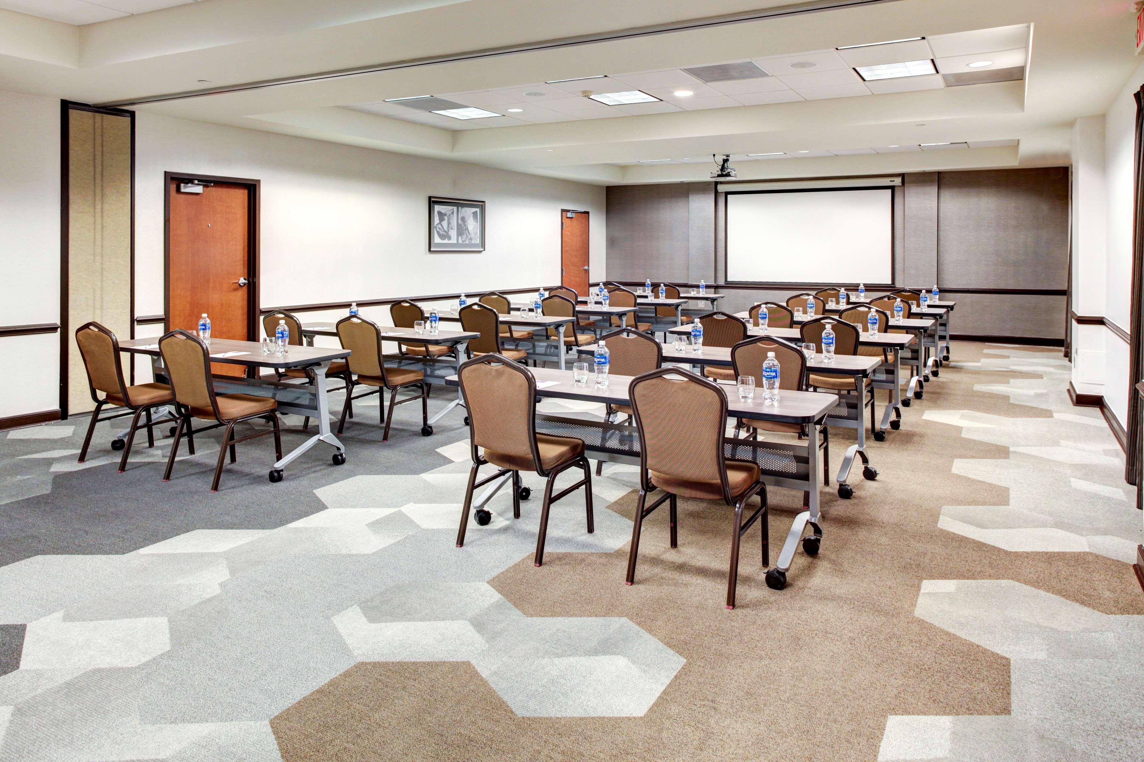 Hyatt Place Pittsburgh Airport - Robinson Mall Robinson Township  Exterior photo