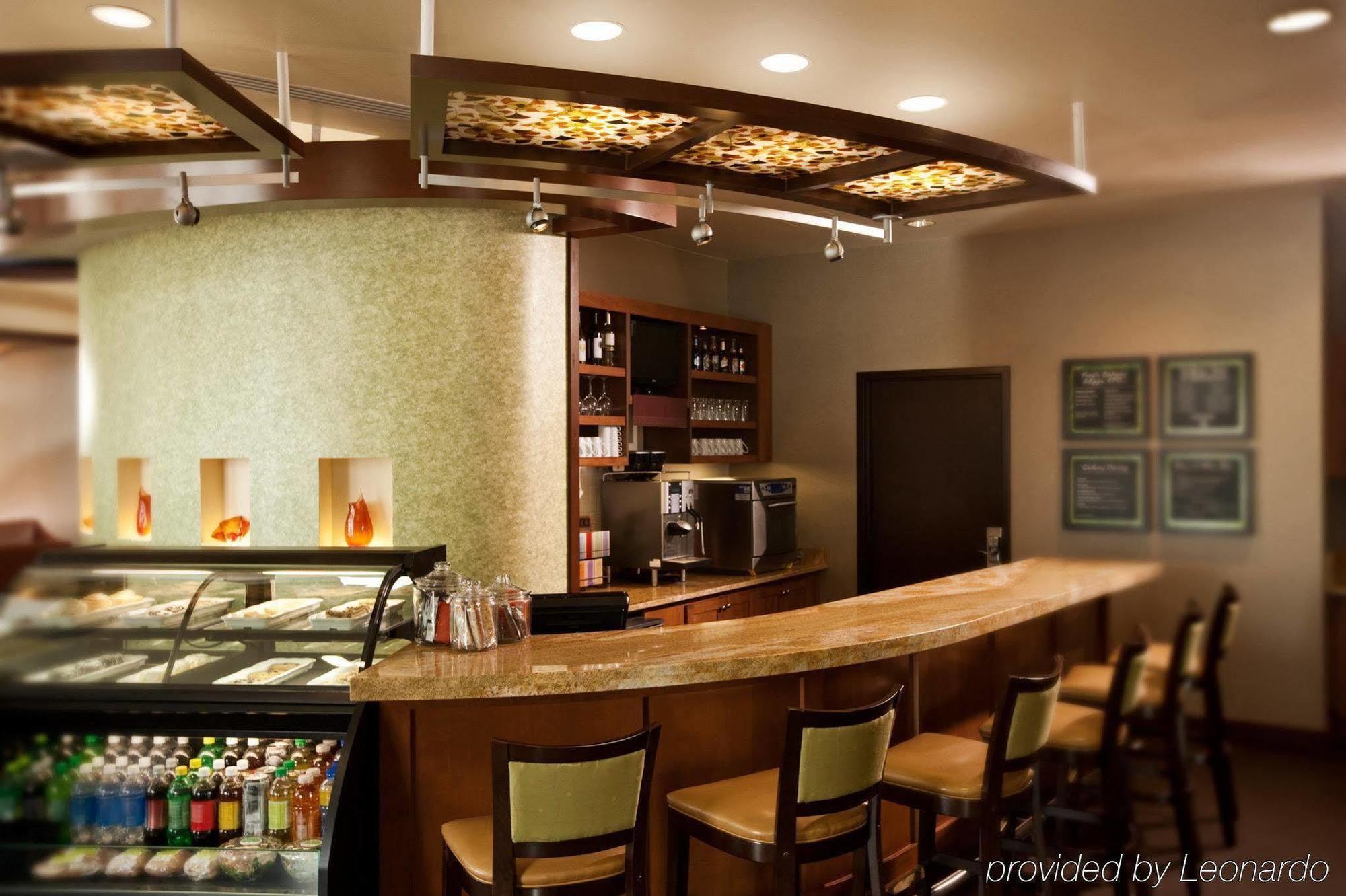 Hyatt Place Pittsburgh Airport - Robinson Mall Robinson Township  Restaurant photo